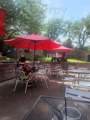 Tip Top Food And Spirits