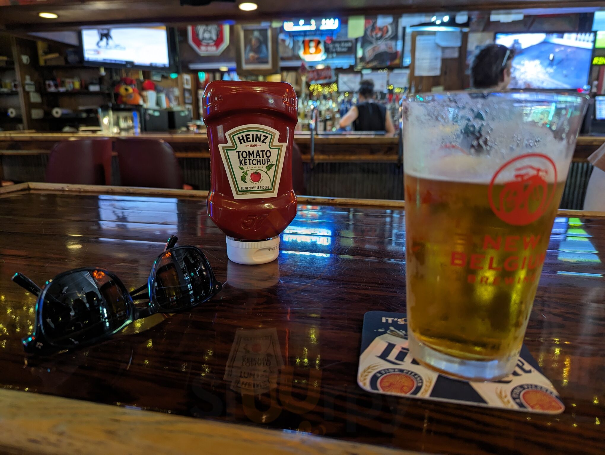 Rafter's Bar And Grill