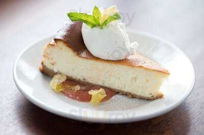 The Grand Bar And Grill