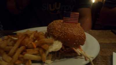 The Grand Bar And Grill