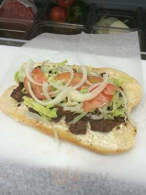 Momo's Fish, Chicken, And Subs