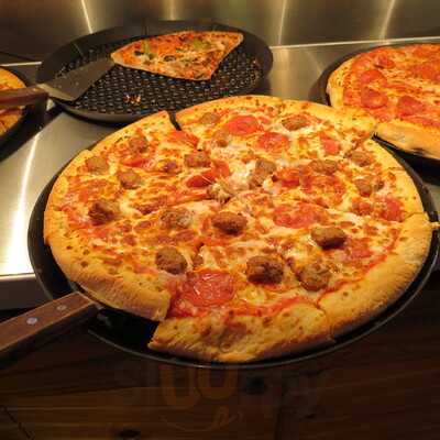 The Varsity Pizza & Pints