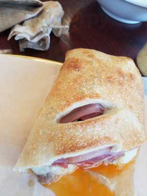 Luciano Neighborhood Pizzeria