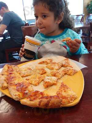 Luciano Neighborhood Pizzeria