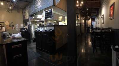 Romeo's New York Pizza