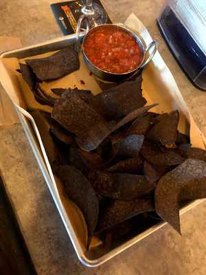 Hawx Burger Bar And Sports Lounge