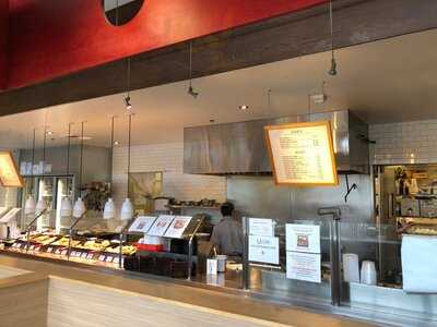 U:don Fresh Japanese Noodle Station