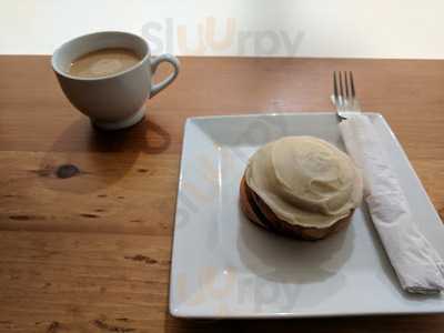 Little Red's Bakeshop