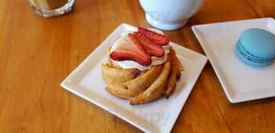 Little Red's Bakeshop