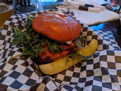 Franks Bar And Grill