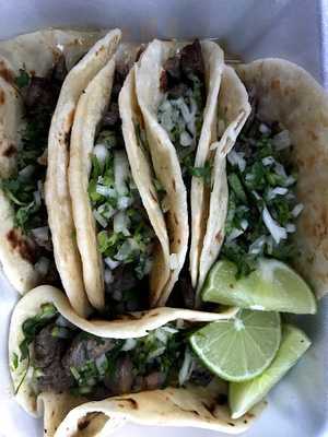 El Ranchito #3 Tortas Y Tacos