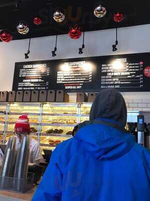 Do-rite Donuts & Chicken Wrigleyville