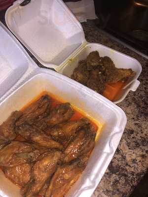 Wings To Go Roxborough