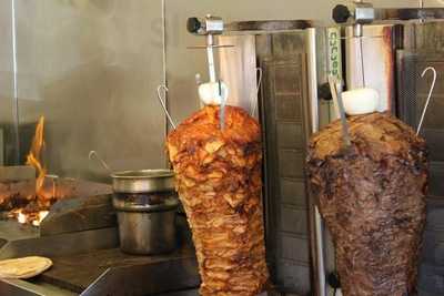 Sultans Shawarma