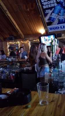 Boneheadz Sports Pub