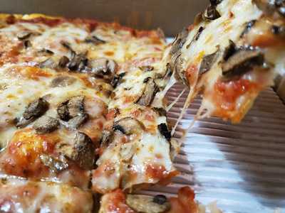 Grandma's Pizza & Pasta