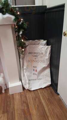 Maison Parisienne - French Cafe