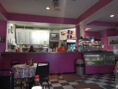 El Embajador Restaurant