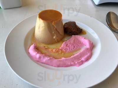 Yatch Club Restaurant & Bar