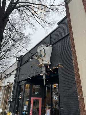 Joe's East Atlanta Coffee Shop