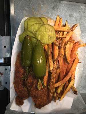 Daddys Mac's Chicken