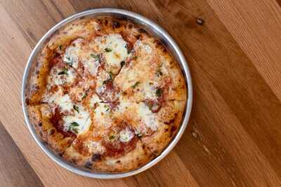 Gotham Market At The Ashland