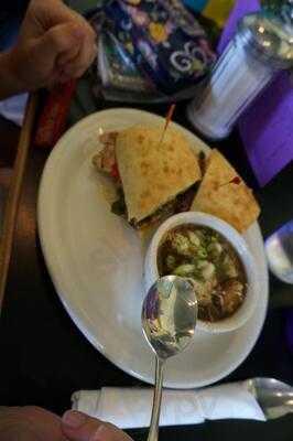 Bridges Cafe & Catering