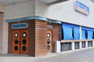 Blue Sky Island Bar