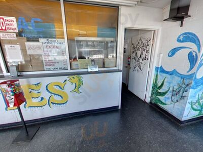 Ronnie's Catfish & More