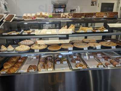 Daniel's Bakery