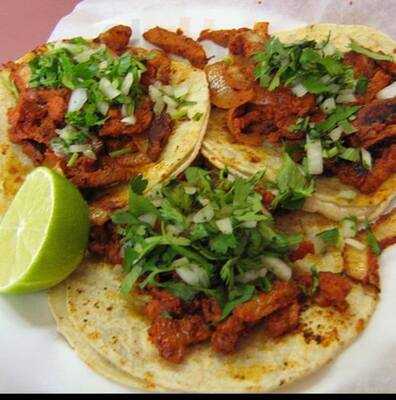 Mariscos Y Comida Mexicana Playa Larga