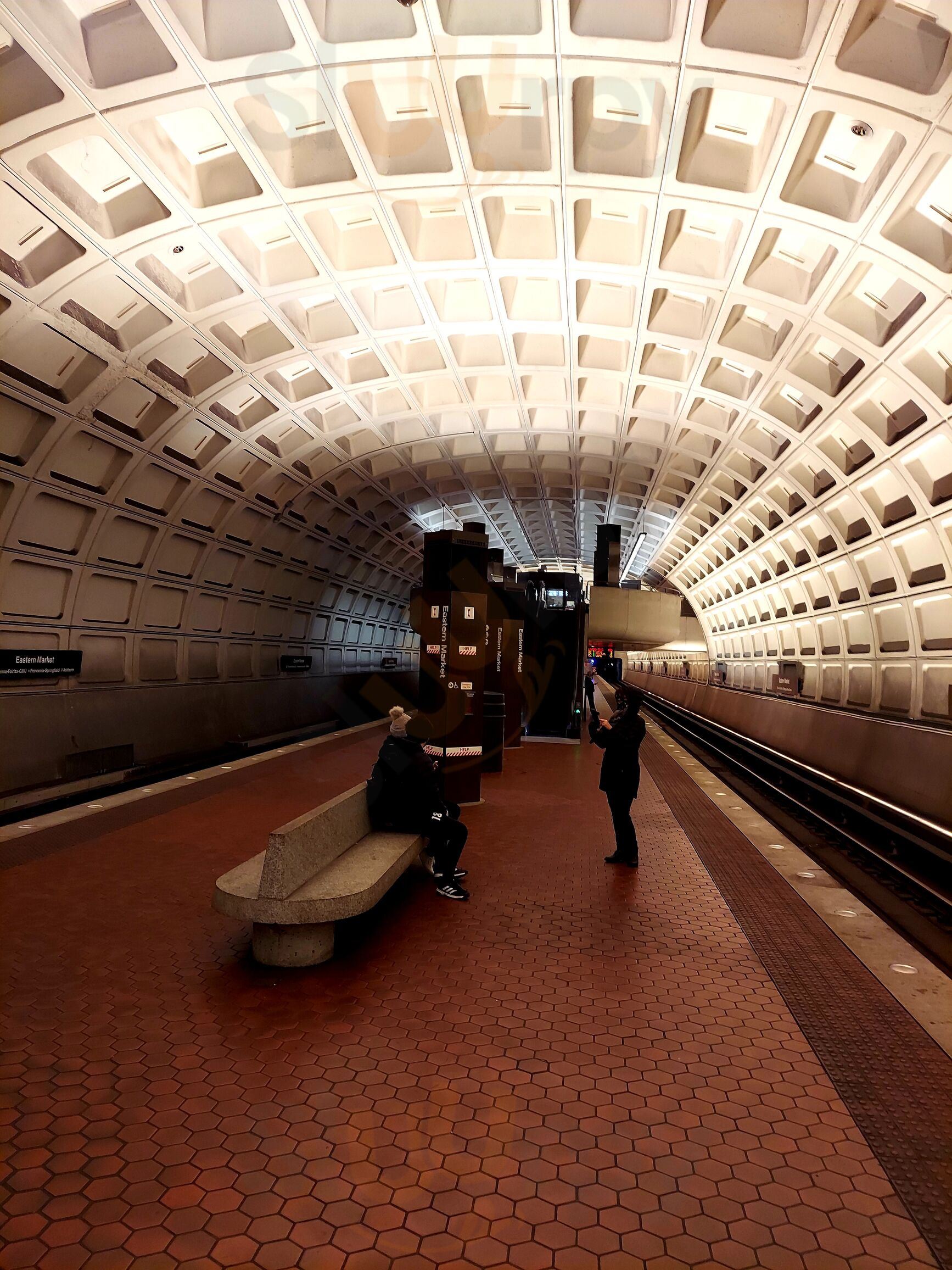 Navy Yard Metro Center Cafe