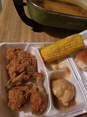 Lee's Famous Recipe Chicken