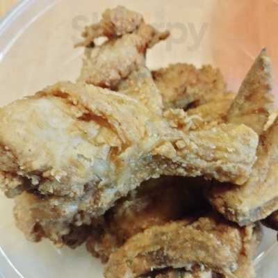 Lee's Famous Recipe Chicken