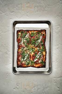 Caruso Pizzeria Restaurant