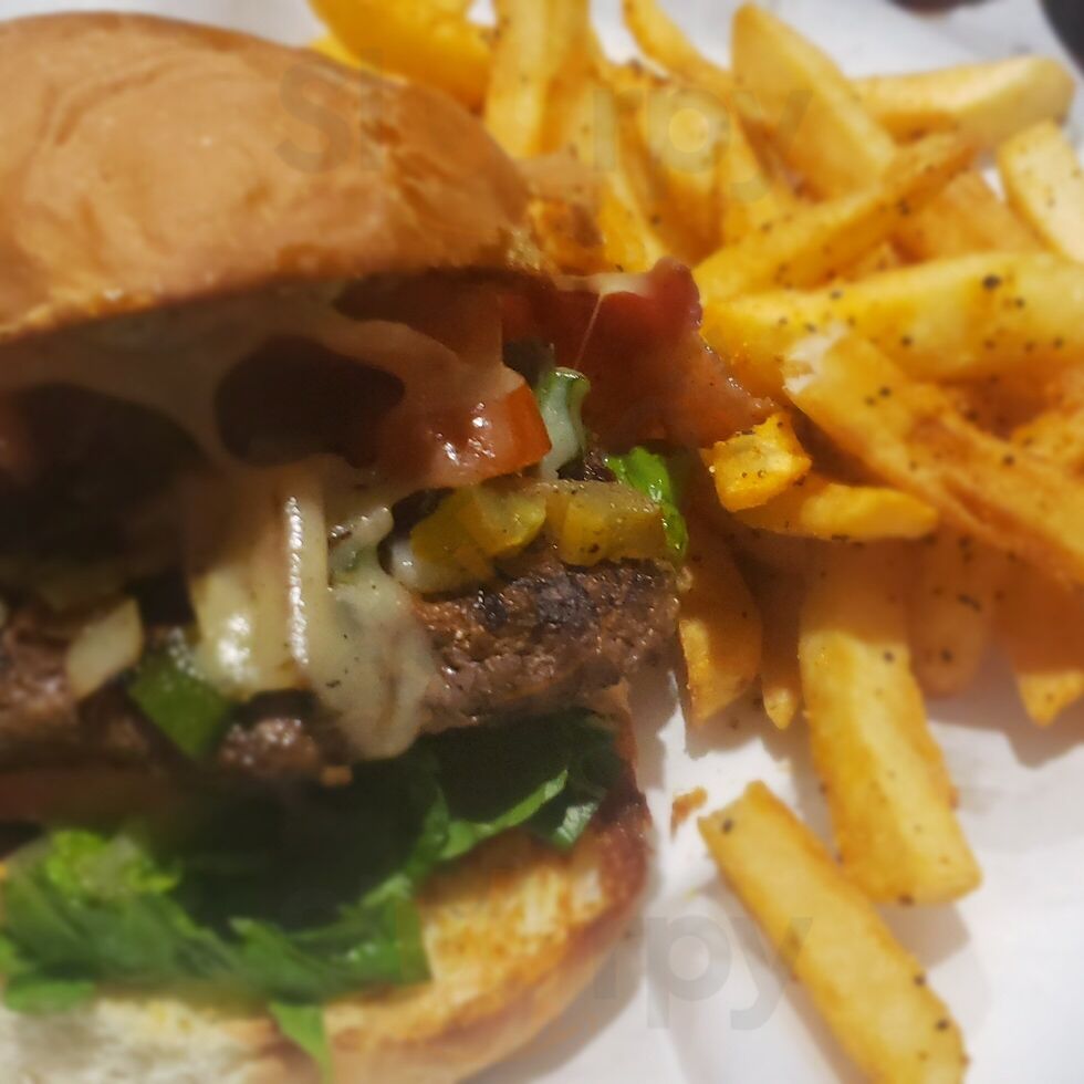 Lebowski's Grill At Westgate Lanes