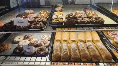 Angel's Donuts & Ice Cream