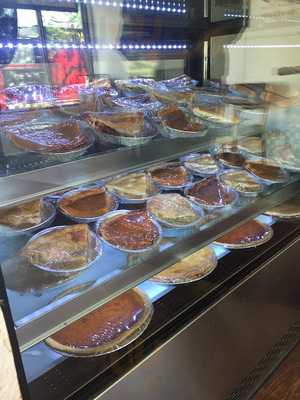Country Girl's Pie Shop