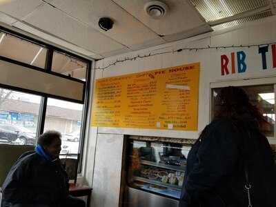 Country Girl's Pie Shop