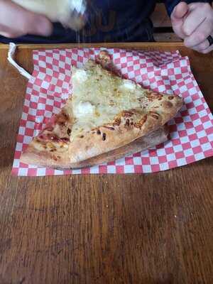 Straight From New York Pizza