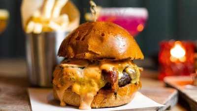 Luna Kitchen & Cocktails