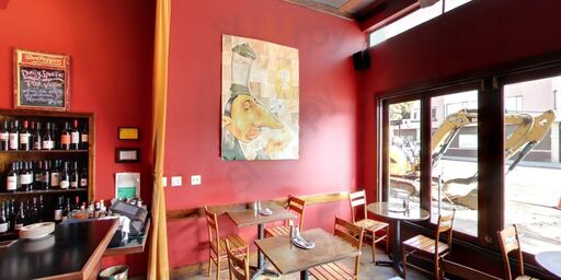 Luna Kitchen & Cocktails