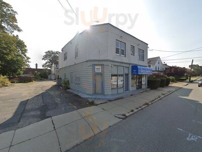 Green Garden Liquor And Deli