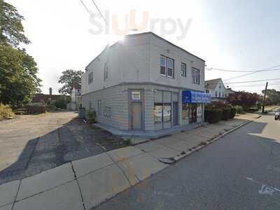 Green Garden Liquor And Deli