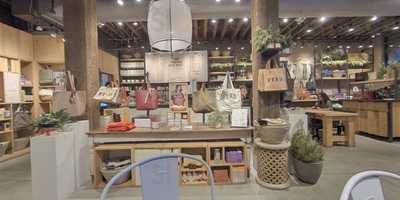 The Feed Shop & Cafe