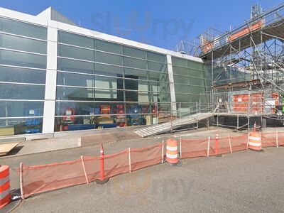 Kenny & Zuke's Delicatessen & Market