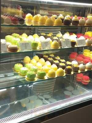 Jonquil's Cafe And Bakery