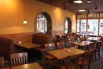 Plaza Pastries & Donuts