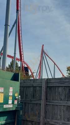 Chickie’s & Pete’s Sports Grill