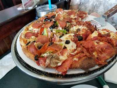 Lemay Pizza & More